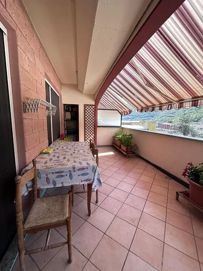 Otto Marzo Apartman Finale Ligure