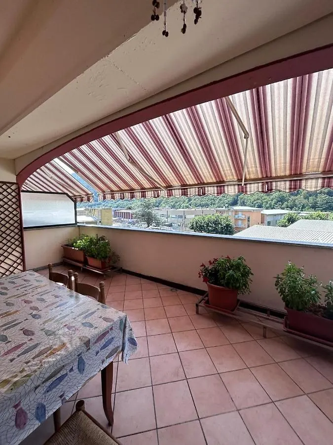 Otto Marzo Apartman Finale Ligure